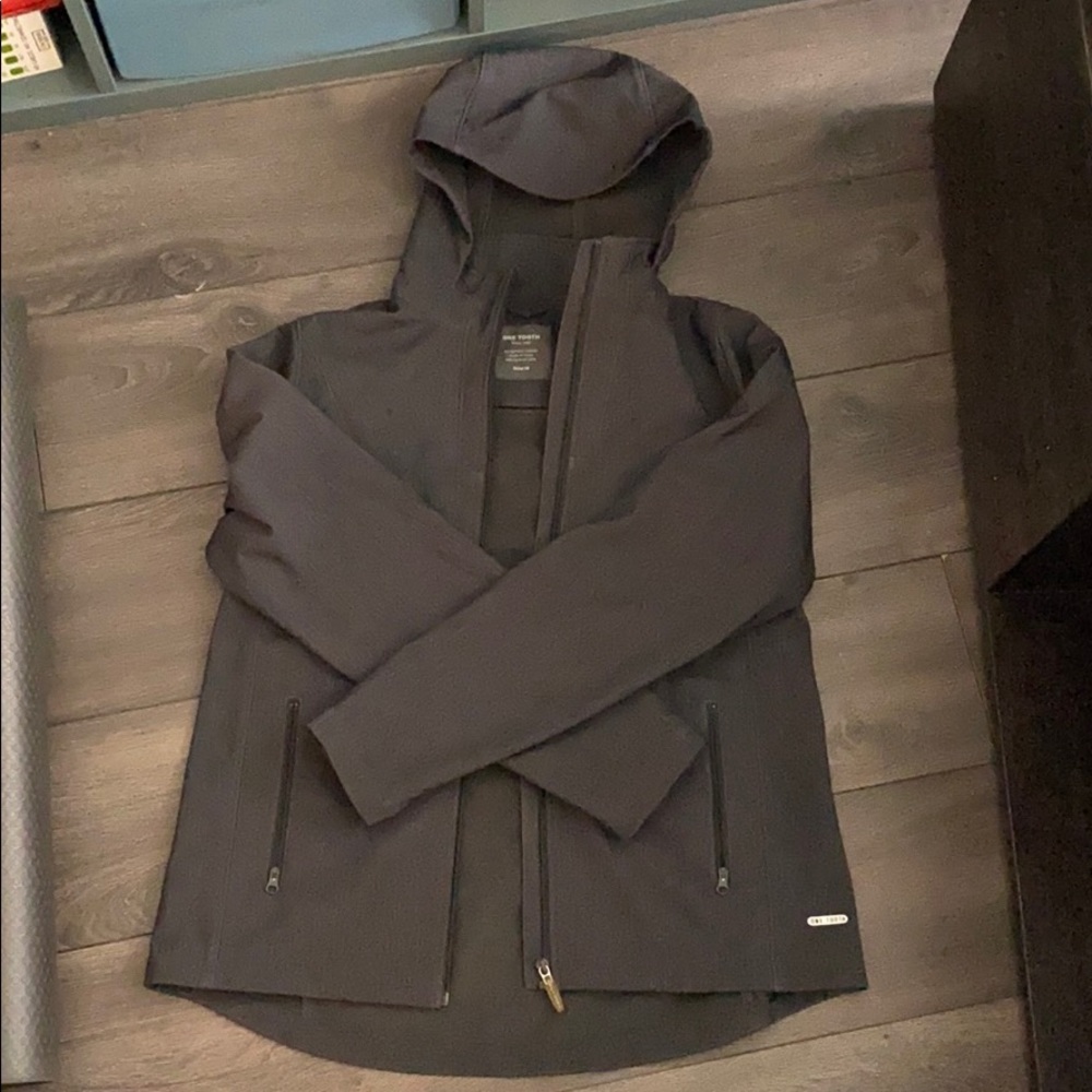 One Tooth Rain Jacket